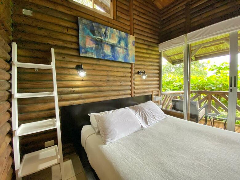 Villa Horizon Hotel & Yoga Center