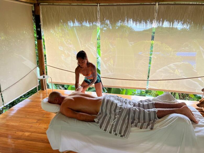 Villa Horizon Hotel & Yoga Center
