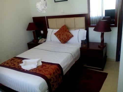 Rahnile Hotel