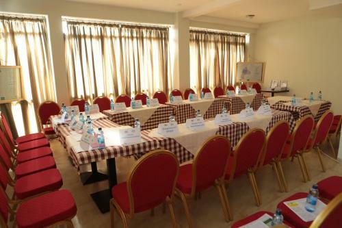 Rahnile Hotel