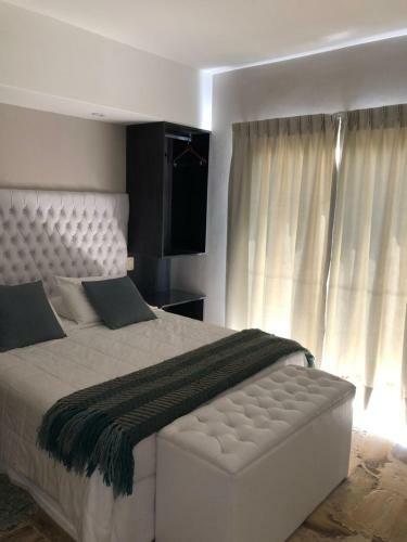 Hotel Chaglasian Wine & Suites