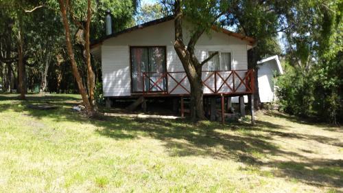 Lodge Caba�as Y Camping El Manzano