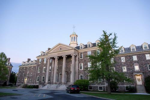 Albergue University Of King's College