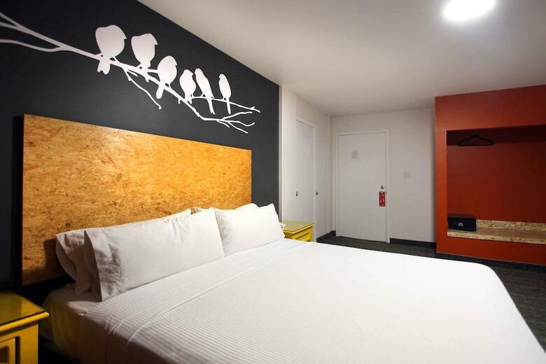 B My Hotel