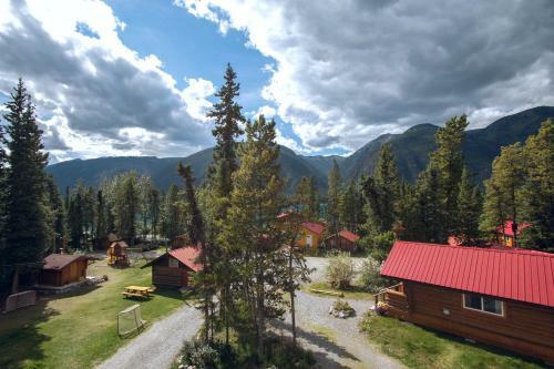 Hotel Northern Rockies Lodge