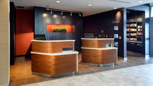 Hotel Courtyard By Marriott Muncie At Horizon Convention Center