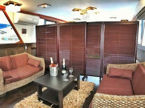 Hostal Osaka Hokko Marina Resort Guesthouse
