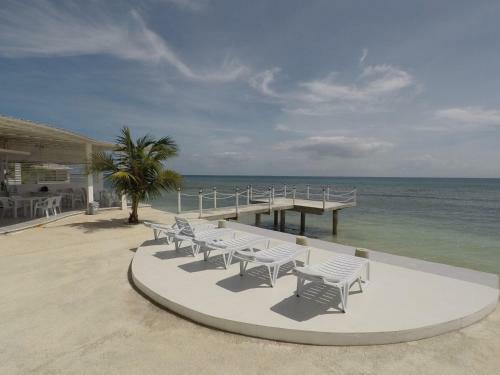 Hotel Down South 118 Beach Resort