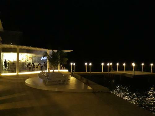 Hotel Down South 118 Beach Resort