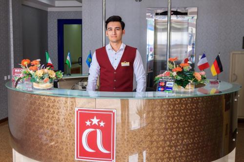 City Line Boutique Hotel