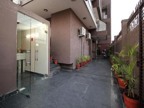 Hostal Oyo 2290 Hotel Cosy Tree