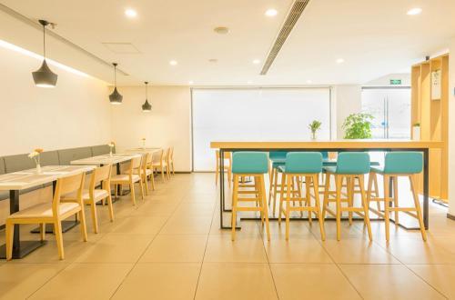 Hotel Hanting Express Yuyao North Xinjian Road