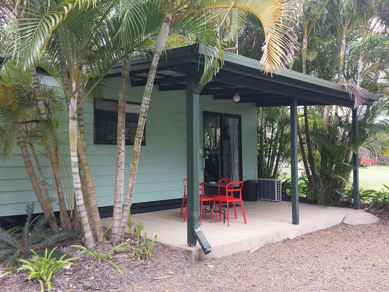 Big4 Cane Village Holiday Park