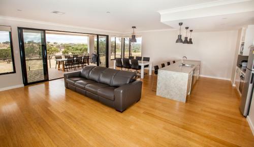 Neagles Retreat Villas