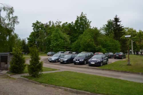 Hotel Land?tejnsk� Dv?r