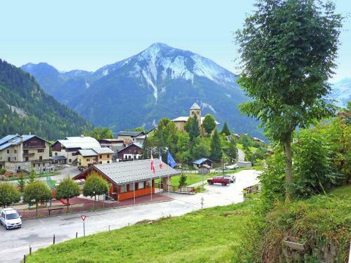 Holiday Home Chalet Travel Champagny