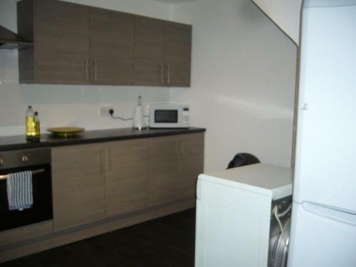 Dragon - Attlee Apartment 3 Bedroom Home