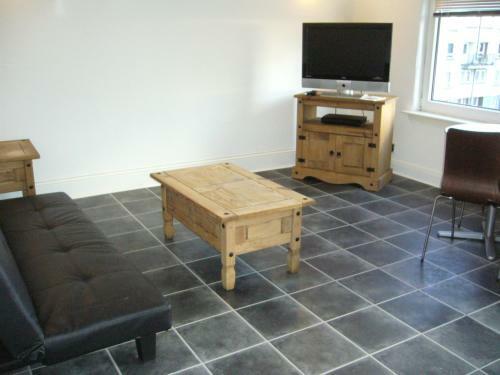 Dragon - Attlee Apartment 3 Bedroom Home