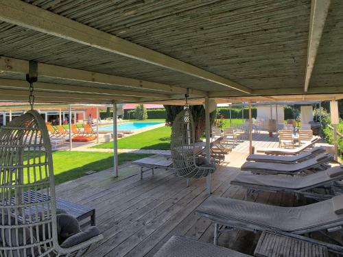 Special Apartments In Braccagni With Orthopedic Beds