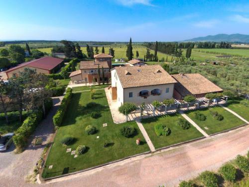 Special Apartments In Braccagni With Orthopedic Beds