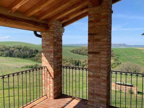 Hotel Cordella In Montalcino Wine Resort