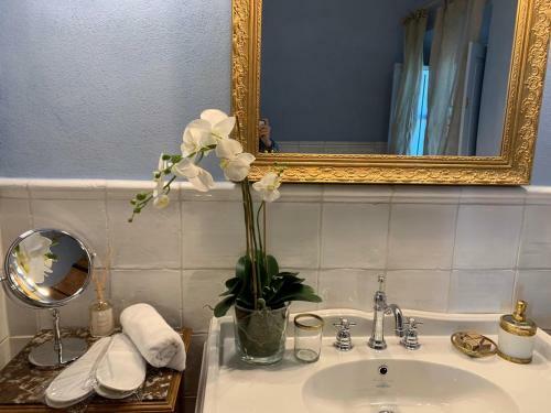 Hotel Cordella In Montalcino Wine Resort