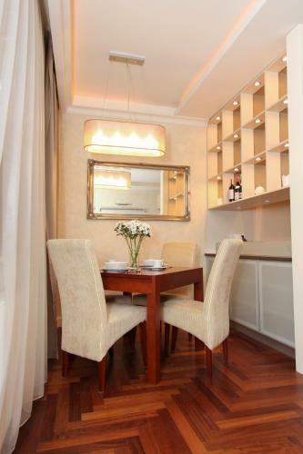 Neptun Park Xo Apartments