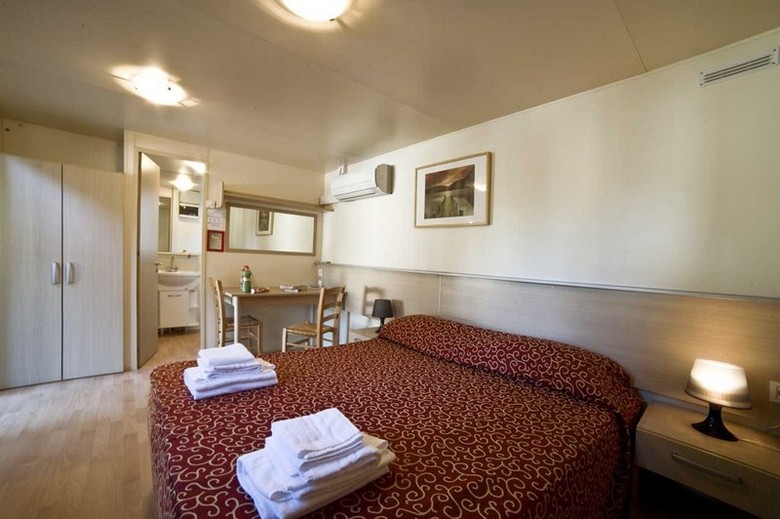 Aparthotel Flaminio Village Bungalow Park
