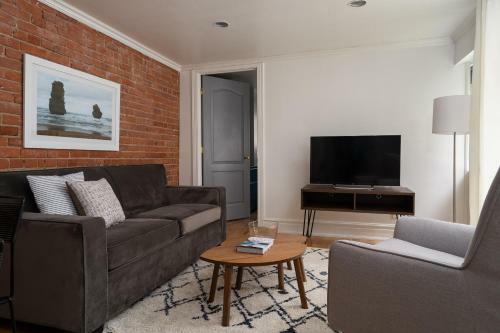 Apartments On Rue Aylmer