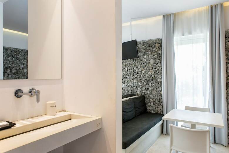 Hotel Relux Ios