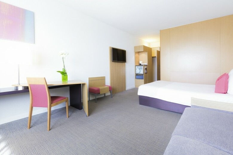 Hotel Novotel Poitiers Site Du Futuroscope