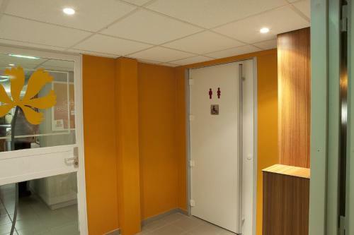 Hotel Premi�re Classe Versailles - St Cyr L'ecole