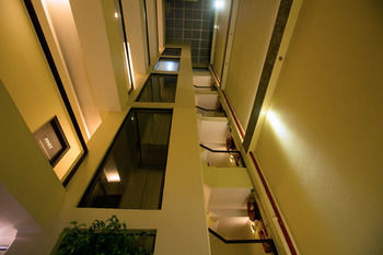 Hotel The Pearl - A Royal Residency