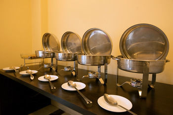 Hotel The Pearl - A Royal Residency