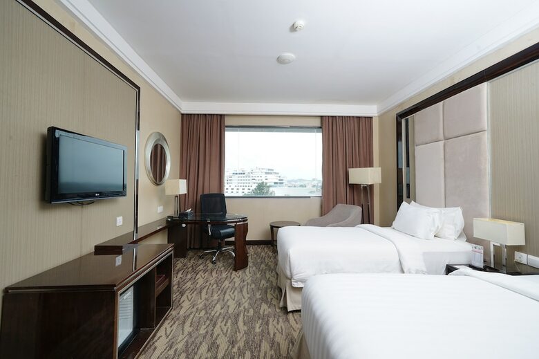 Swiss-belhotel Harbour Bay