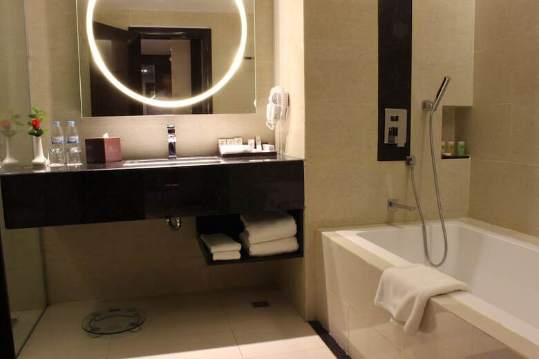 Swiss-belhotel Harbour Bay