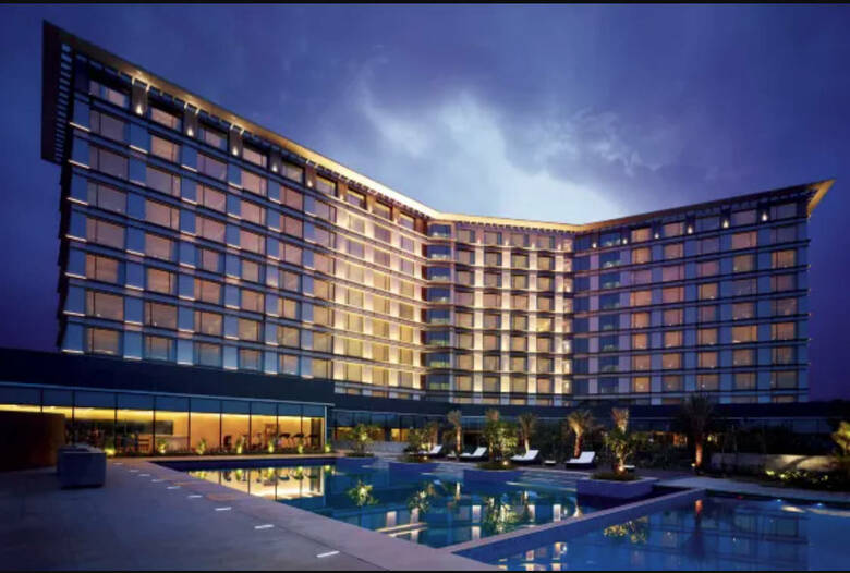 Hotel Vivanta By Taj Yeshwantpur