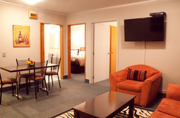 Strathern Motor Lodge
