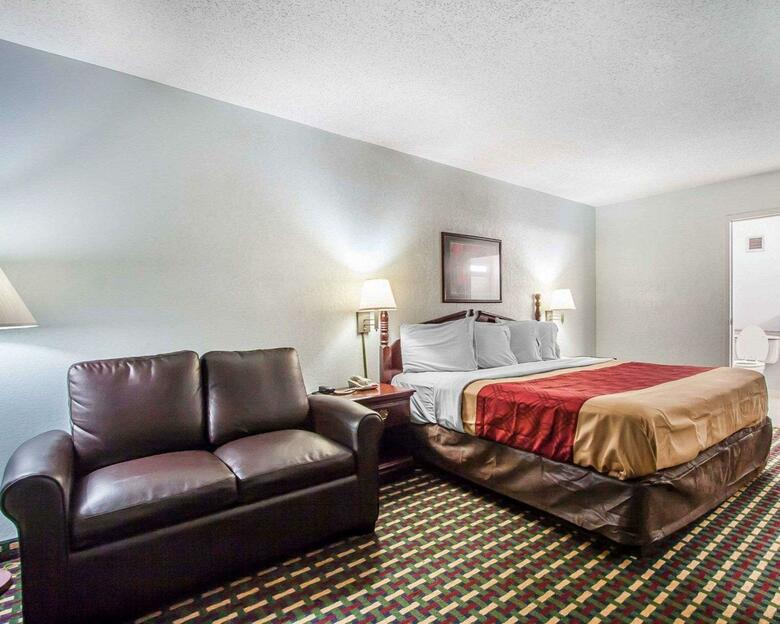 Hotel Econo Lodge Inn & Suites