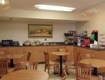 Hotel Howard Johnson - Tampa Airport