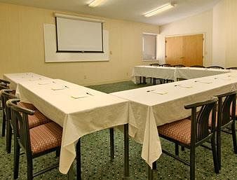 Hotel Days Inn And Suites Northwest Indianapolis