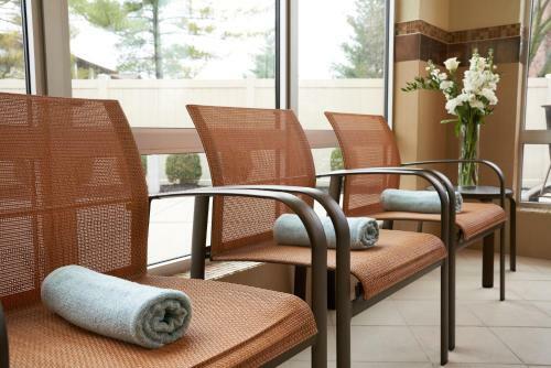 Hotel Courtyard By Marriott Evansville East