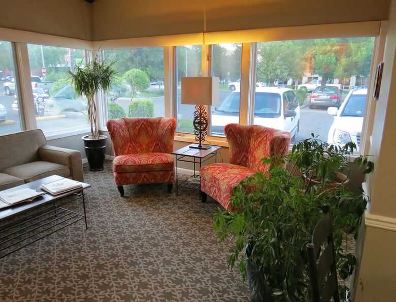 Hotel Riversage Billings Inn