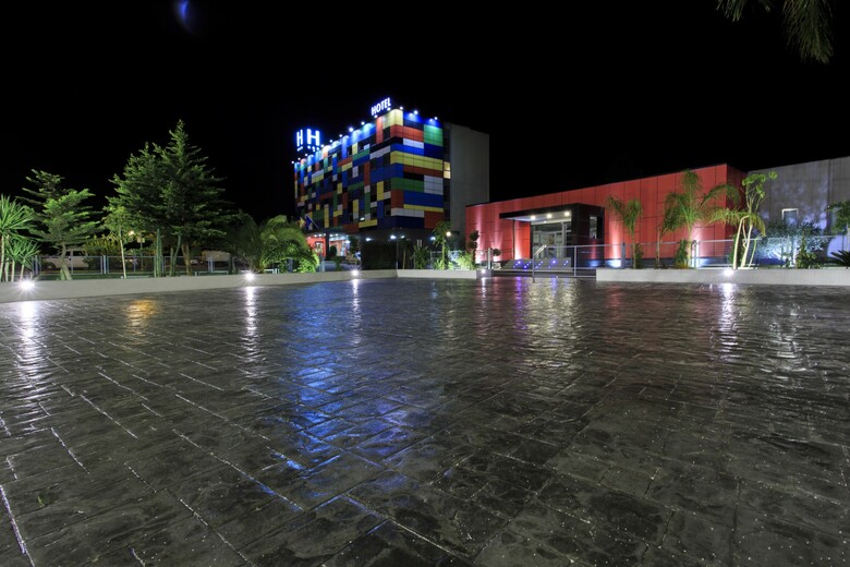 Hotel Sercotel Riscal