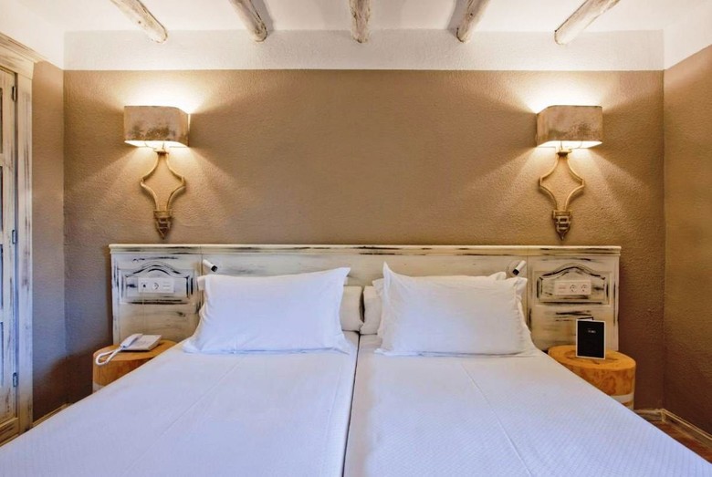 Pamplona El Toro Hotel & Spa
