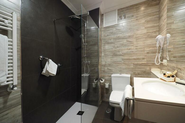 Hotel R�as Bajas
