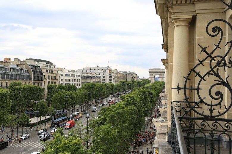 Hotel Le Claridge Champs-elysees Fraser Suites