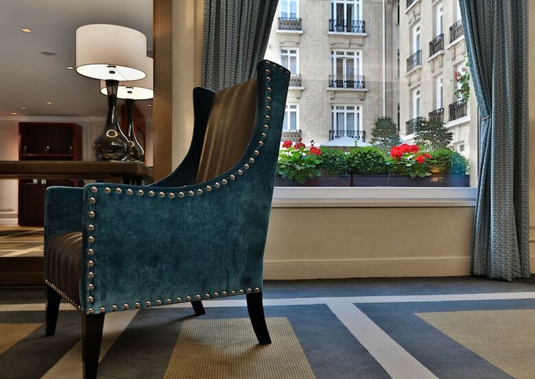 Hotel Le Claridge Champs-elysees Fraser Suites