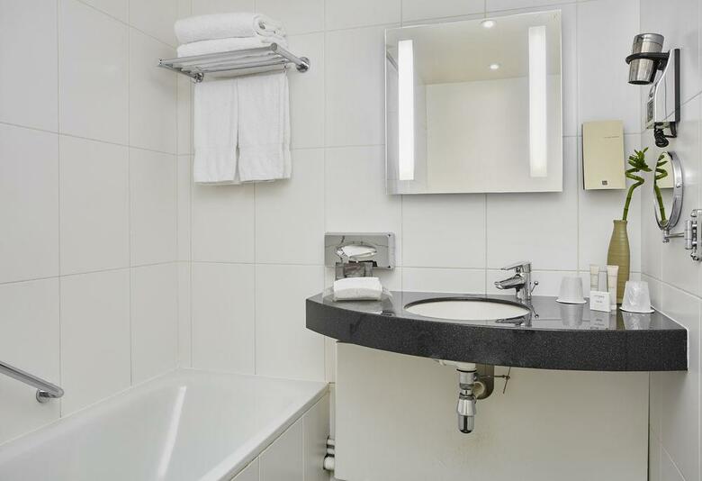 Hotel Holiday Inn Paris-porte De Clichy