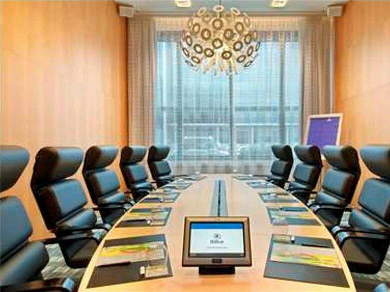 Hotel Hilton Helsinki-vantaa Airport